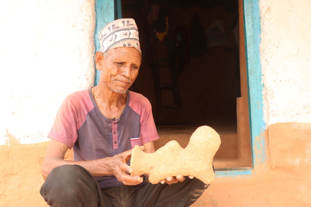 जोख बहादुर कसेरा अर्थात बाघमुखे चुलेसीका निर्माता