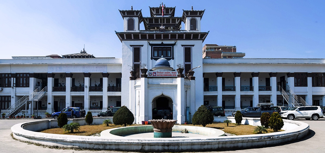 निर्वाचन २७ दिन बाँकी :  साठी जिल्लाको मतपत्र छपाइ सकिँदा प्याकिङको काम धमाधम