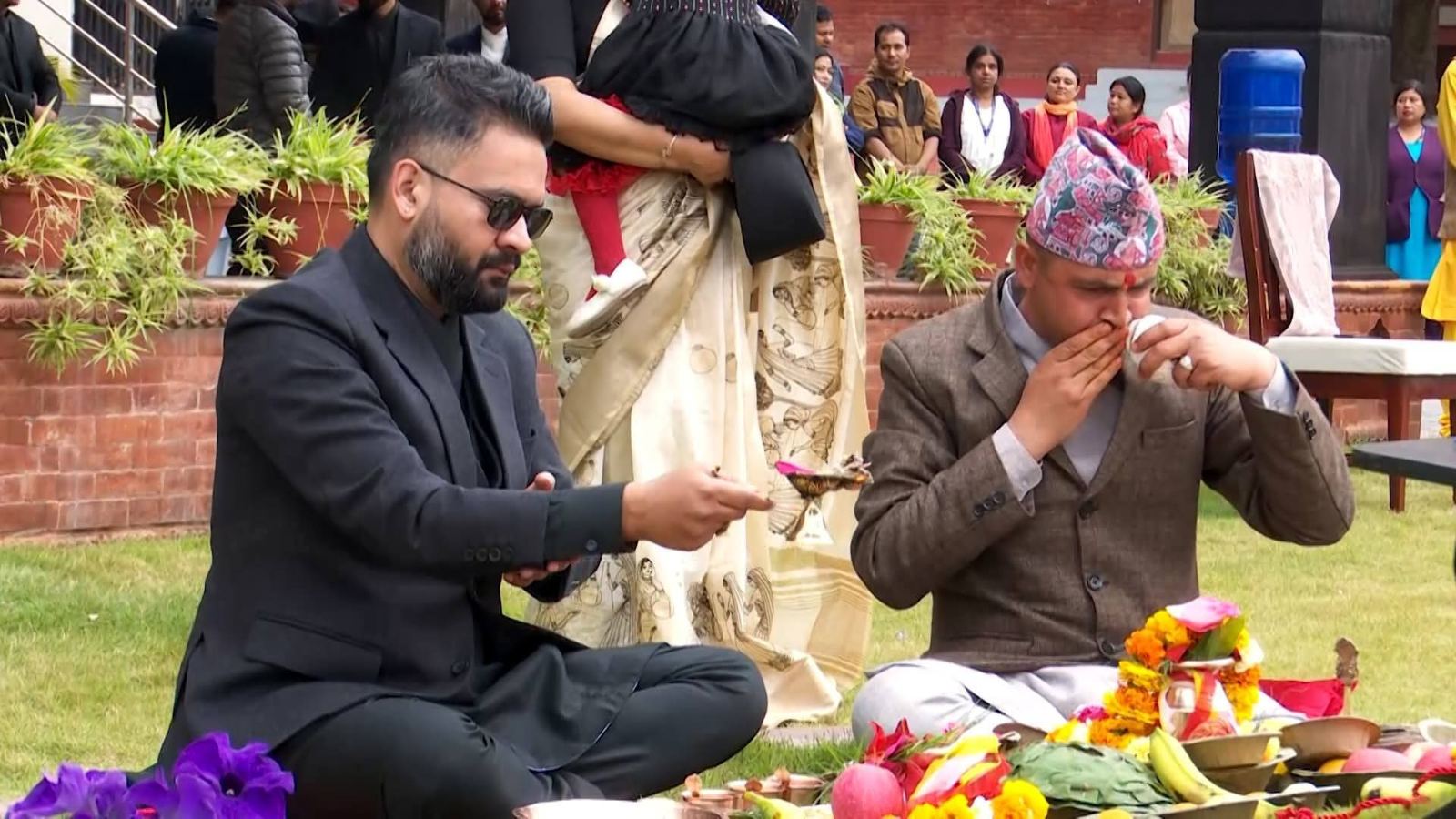 नवनियुक्त प्रधानमन्त्री शाह बालुवाटारमा